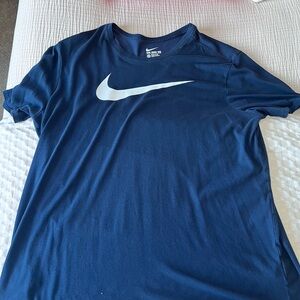 Nike Men's Navy Blue Short Sleeve Tee